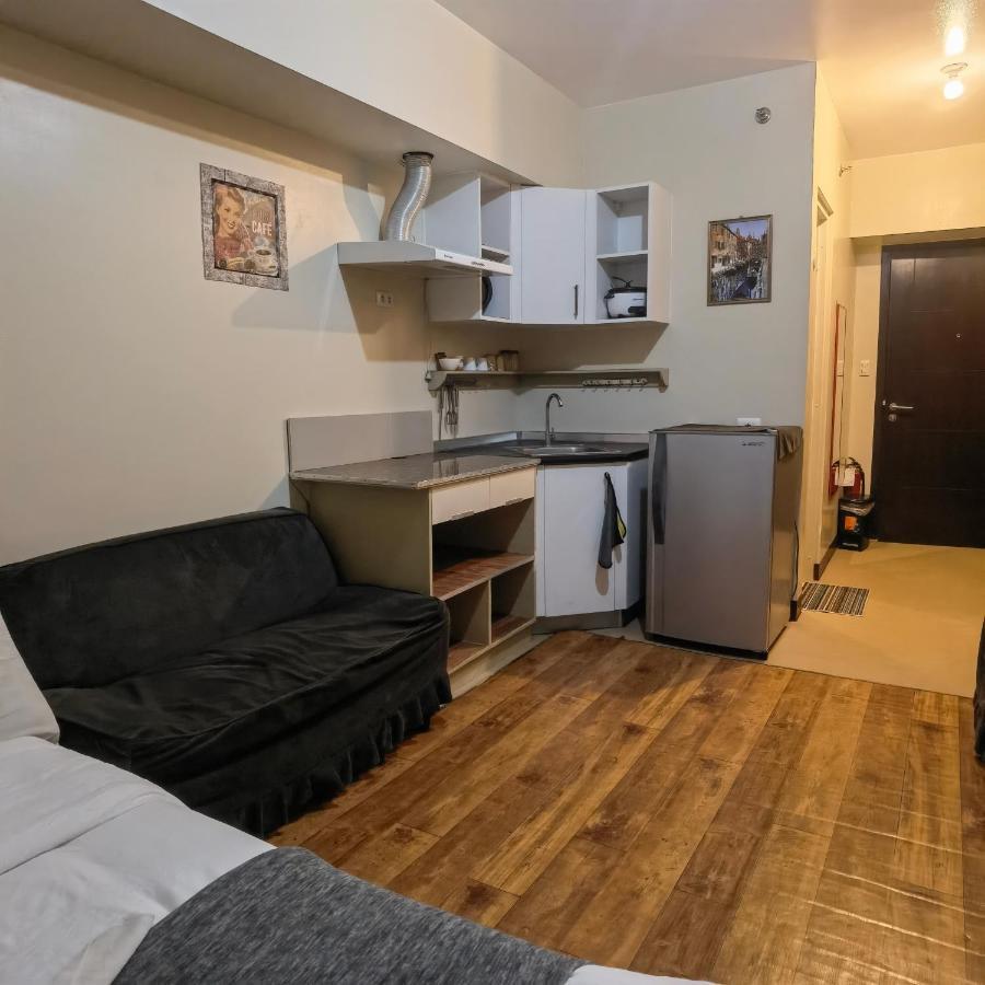 Apartment Avida Condos, Downtown Cm Recto Avenue, *